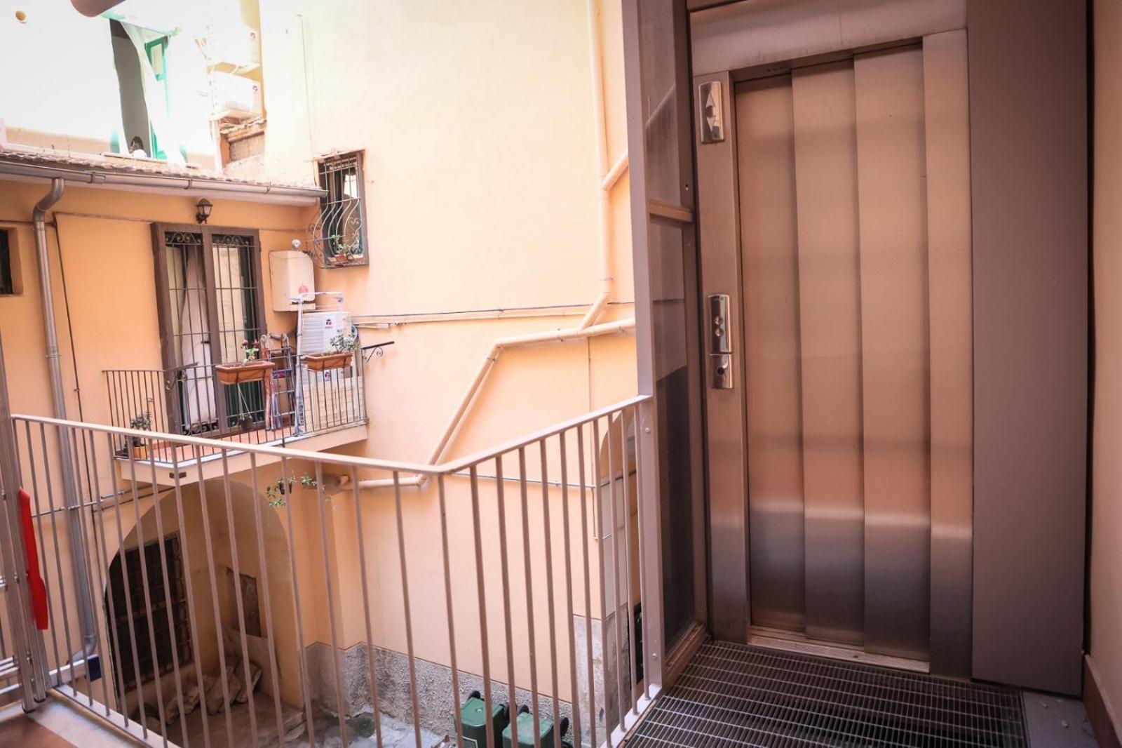 דירות סלרנו Petramare Charming House מראה חיצוני תמונה
